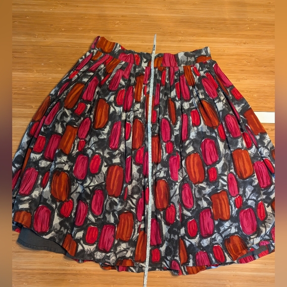 S - handmade floral skirt - Picture 6 of 9
